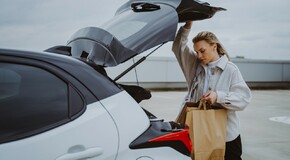 Toyota vyprodává benzínové modely Yaris a Corolla Sedan v akční nabídce Klasik