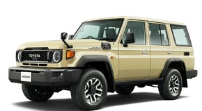 Land Cruiser "70" in Japan