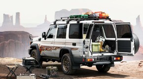 Land Cruiser "70" in Japan