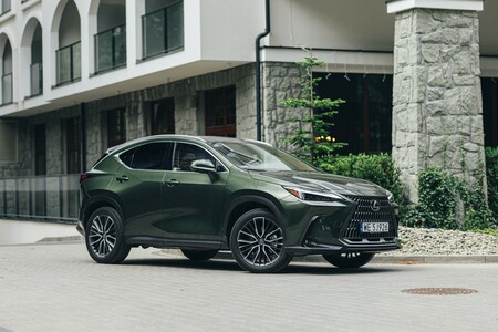 Ismét a Lexus és a Toyota végzett az élen a rangos Consumer Reports megbízhatósági listáján