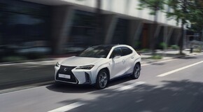 Lexus UX, NX i RX