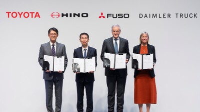 Daimler Truck, Mitsubishi Fuso, Hino oraz Toyota Motor Corporation zdecydowały w sprawie połączenia Mitsubishi Fuso i Hino Motors