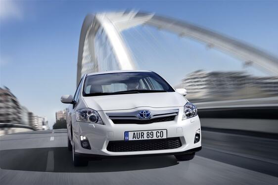 Auris HSD 2010