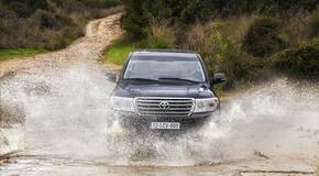 Land Cruiser V8 2012