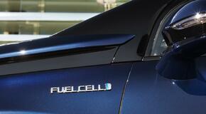 2015 Mirai Fuel Cell Sedan