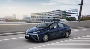 2015 Mirai Fuel Cell Sedan