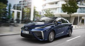 2015 Mirai Fuel Cell Sedan