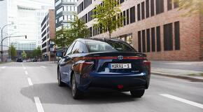 2015 Mirai Fuel Cell Sedan