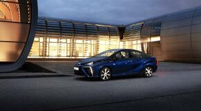 2015 Mirai Fuel Cell Sedan