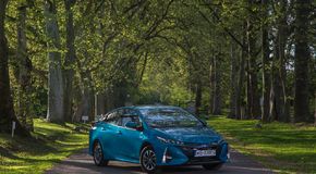 2017 Prius Plug-In Hybrid Węgry