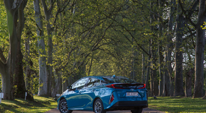 2017 Prius Plug-In Hybrid Hungary 