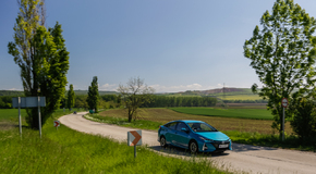 2017 Prius Plug-In Hybrid Hungary 