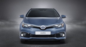 Auris 2015