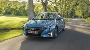 2017 Prius Plug-In Hybrid Węgry