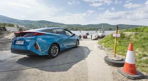 2017 Prius Plug-In Hybrid Hungary 