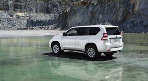 Land Cruiser 2015