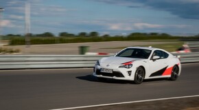 Toyota GT86 w barwach GRMN