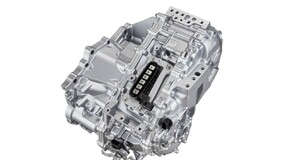 Toyota představila zbrusu nový motor a převodovku