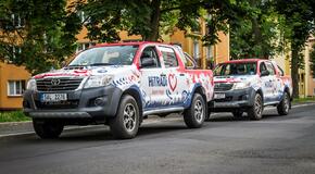 Toyoty Hilux ve službách Hitrádií