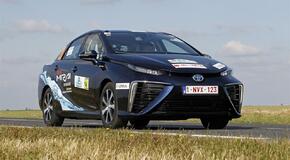Vítězství vodíkové Toyoty Mirai na e-Rallye Monte Carlo