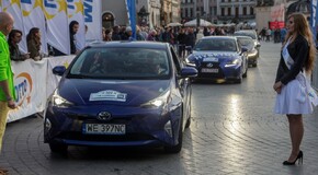 Zwycięstwo Toyoty Prius w Rajdzie Polski Historycznym w klasie nowych energii