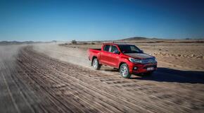 ﻿Nezničitelný pick-up Toyota Hilux přijíždí v osmé generaci