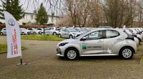 Nowa flota hybryd Toyoty w banku BNP Paribas