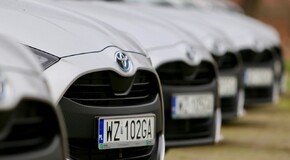 Nowa flota hybryd Toyoty w banku BNP Paribas