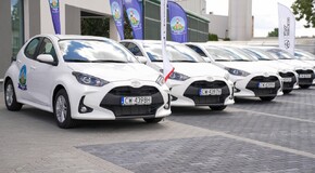 OSM Łowicz elektryfikuje flotę z Toyotą