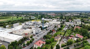 OSM Łowicz elektryfikuje flotę z Toyotą