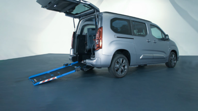 Kolejny model Toyoty przystosowany do przewozu osób z niepełnosprawnościami. PROACE CITY Verso z zabudowami Gruau z dofinansowaniem PFRON