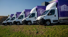 Toyot PROACE MAX z zabudową specjalistyczną we flocie firmy logistycznej STOR-AGE
