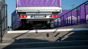 Toyot PROACE MAX z zabudową specjalistyczną we flocie firmy logistycznej STOR-AGE