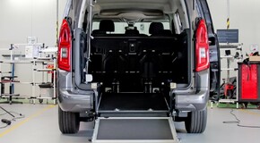 Toyota PROACE CITY Verso z zabudową do przewozu osób poruszających się na wózkach 