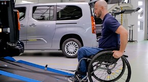 Toyota PROACE CITY Verso z zabudową do przewozu osób poruszających się na wózkach 