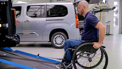 Toyota PROACE CITY Verso z zabudową Gruau dostępna od ręki. Z dofinansowaniem PFRON kosztuje już od 39 513 zł