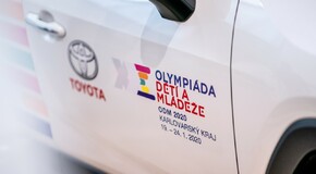 Organizátoři zimní Olympiády dětí  a mládeže budou jezdit Toyotami