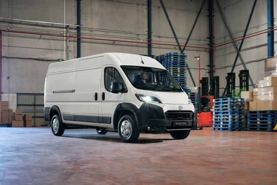 Ruszyła produkcja nowej Toyoty PROACE MAX
