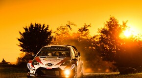 A TOYOTA YARIS WRC KISAJÁTÍTOTTA A DOBOGÓT NÉMETORSZÁGBAN