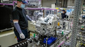 Toyota uruchomiła w Polsce produkcję elektrycznych napędów hybrydowych do Toyoty Yaris – Europejskiego Samochodu Roku 2021