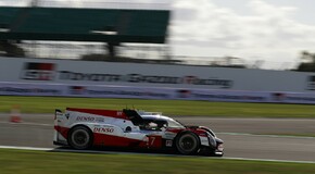 TOYOTA GAZOO Racing získala na Silverstone prvé a druhé miesto