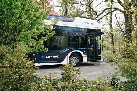 60 wodorowych autobusów CaetanoBus i Toyoty dla Strasburga. Największa taka umowa we Francji