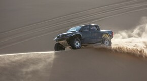 TOYOTA GAZOO Racing nasadí na Dakar štyri posádky a nový špeciál GR DKR HILUX T1+ 