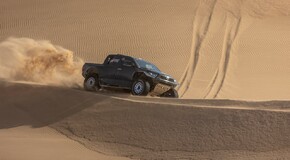 TOYOTA GAZOO Racing nasadí na Dakar štyri posádky a nový špeciál GR DKR HILUX T1+ 