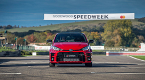 Toyota GR Yaris měla premiéru na festivalu Goodwood SpeedWeek