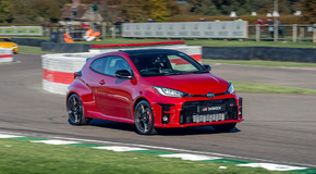 Toyota GR Yaris měla premiéru na festivalu Goodwood SpeedWeek