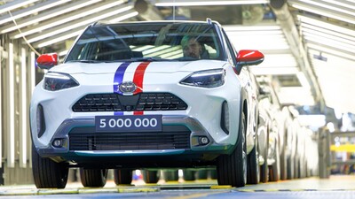 25-lecie Toyota Motor Manufacturing France. Powstają tam hybrydowe Yaris i Yaris Cross