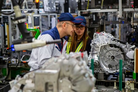 Toyota uruchomiła w Polsce produkcję napędów hybrydowych piątej generacji