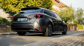TOYOTA KINTO ONE PRAGUE