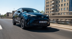 C-HR GR SPORT 2023